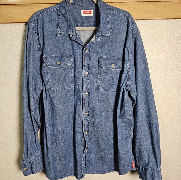 Men's Wrangler Denim Button Up Medium Blue with Flap Breast Pockets XL - Picture 2 of 12